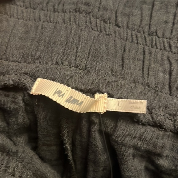 Mi ami brand size l elastic waist high waist shorts- NWT - Picture 4 of 6